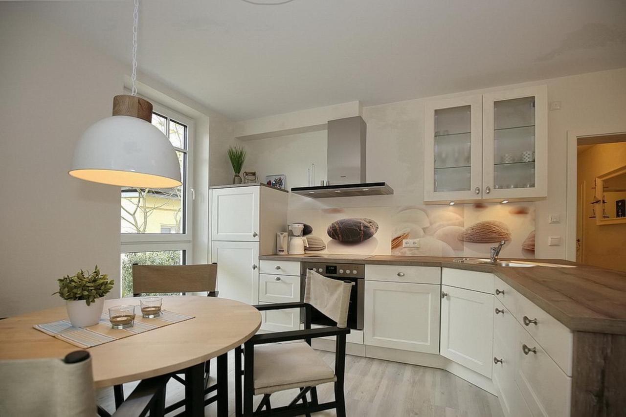 Strandvilla Scholle - Dorsch Wohnung 02 Больтенхаген Экстерьер фото