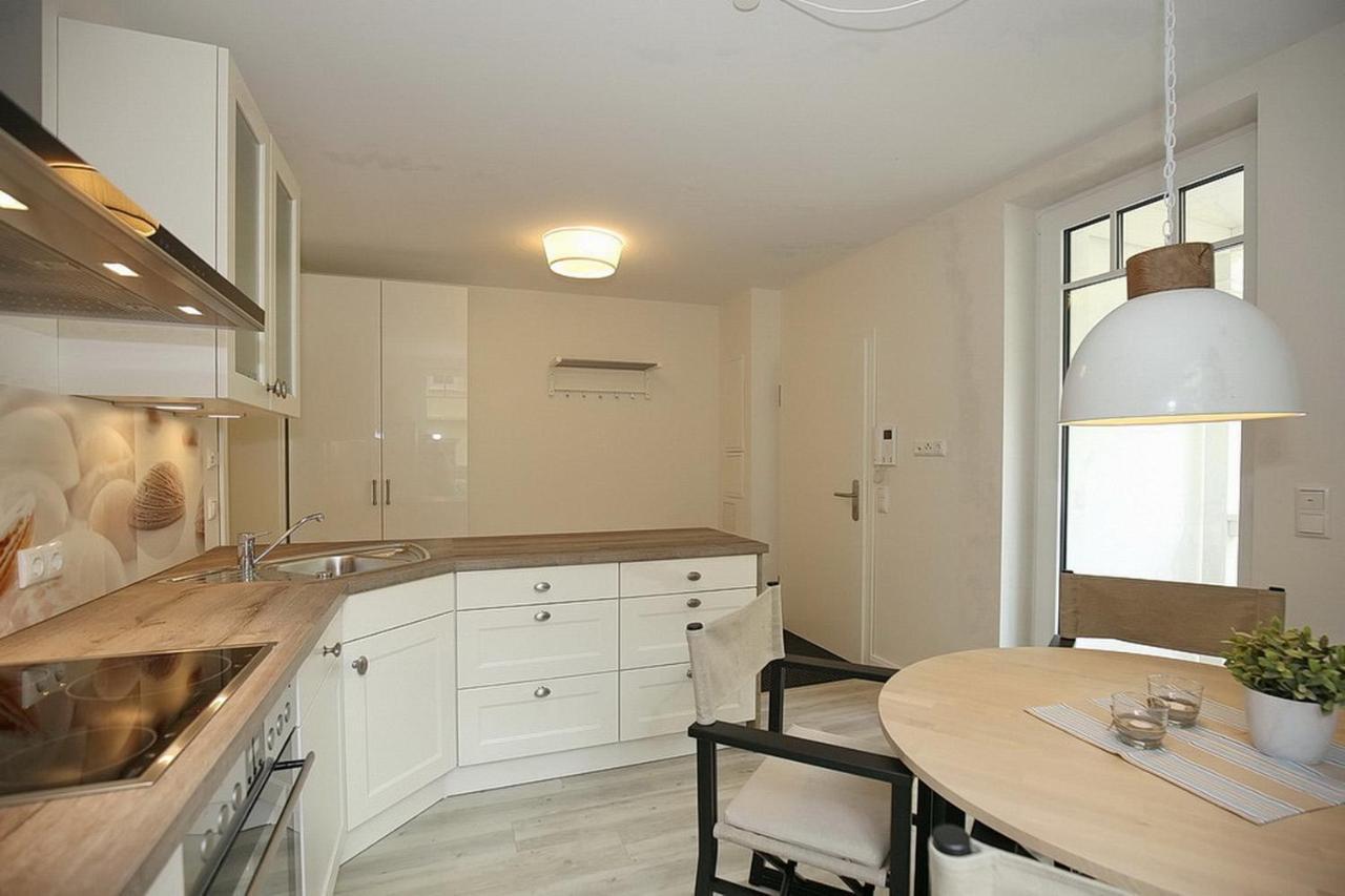 Strandvilla Scholle - Dorsch Wohnung 02 Больтенхаген Экстерьер фото